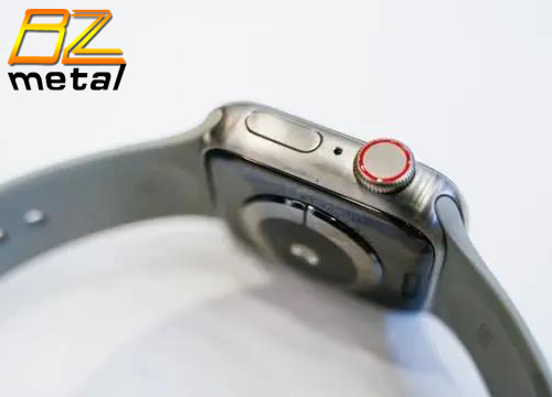 iPhone watch use titanium material.jpg
